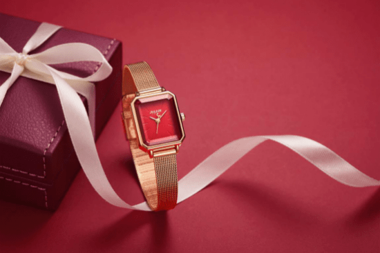 方表|女士手表品牌排行榜，我只倾心聚利时的小方表
