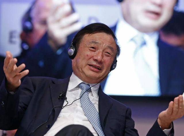 iPhone|为何国内众多大佬“偏爱”美国的iPhone手机，而不是国产的华为？