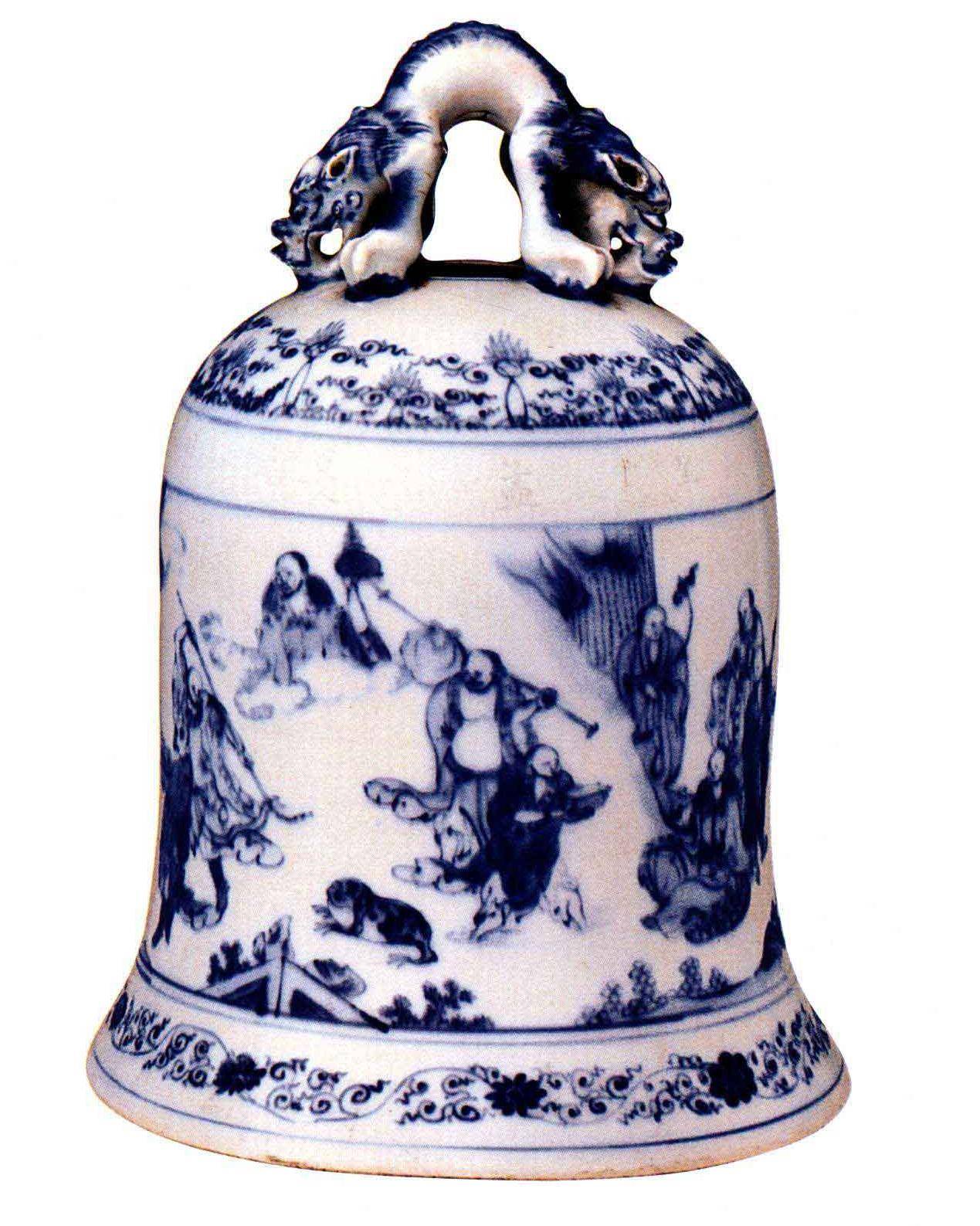 中国陶瓷文化，明代有绝对年代标注的青花钟，传世孤品，弥足珍贵_手机