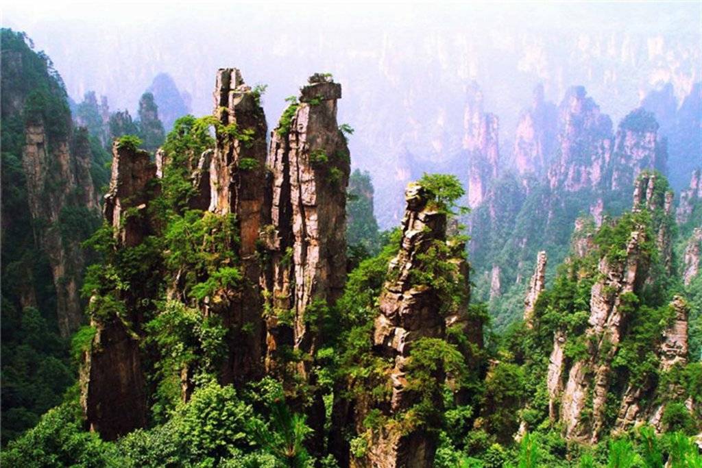 湖南张家界|跨省旅游已开启，张家界四日游怎么玩最合适？张家界秦阿妹介绍