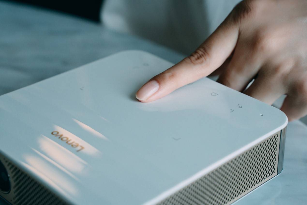 性能|小巧机身超强性能，联想智能投影仪Air 5正式开售