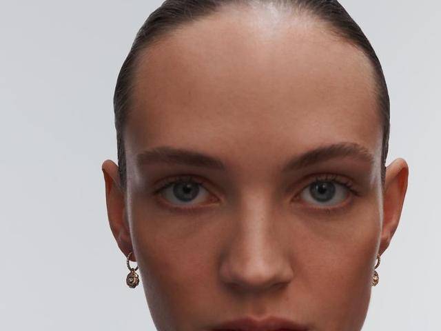 耳环|女人只要三副首饰就够了，行家才懂的可转换式珠宝混搭佩戴攻略