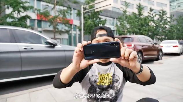 组合|华为麦芒9 与BMX是什么神仙组合？竟带来如此强烈的青春碰撞