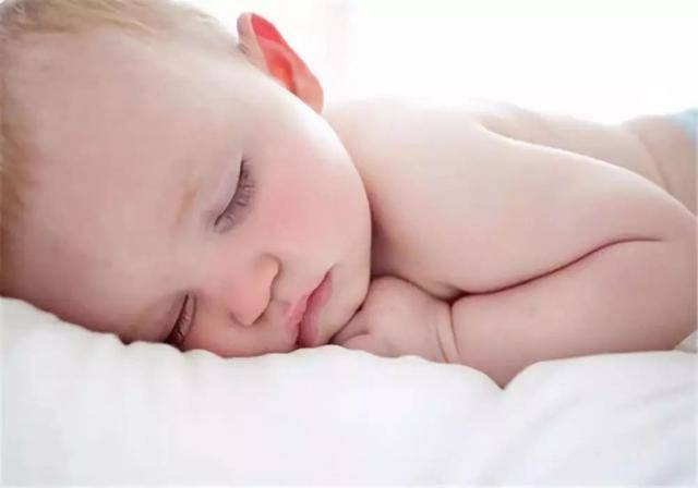 睡眠|真不错！达人宝妈调教宝宝睡眠经验分享不错
