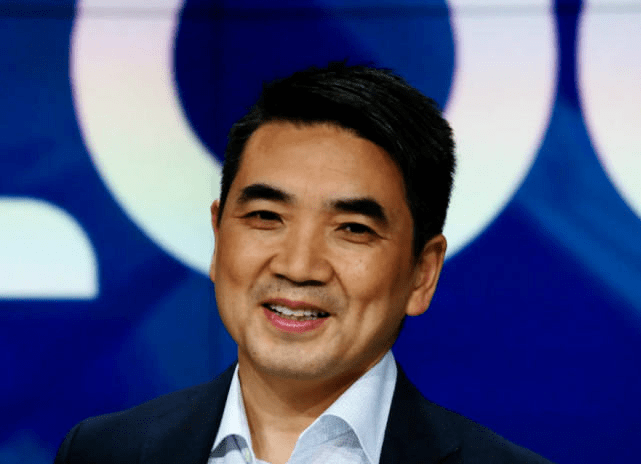 Zoom|700亿美元巨头退出中国！华人创始人曾8次赴美遭拒