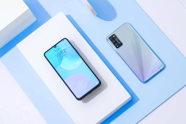 测评盘点|这组手机CP美翻了！荣耀30青春版开箱评测