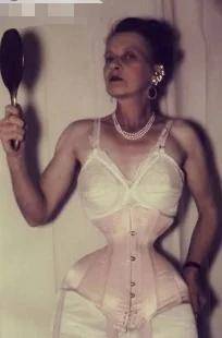 罗米妮|全球腰最细的四个人 缅甸植物学专业女大学生夺魁 还有人专门去她家看望她