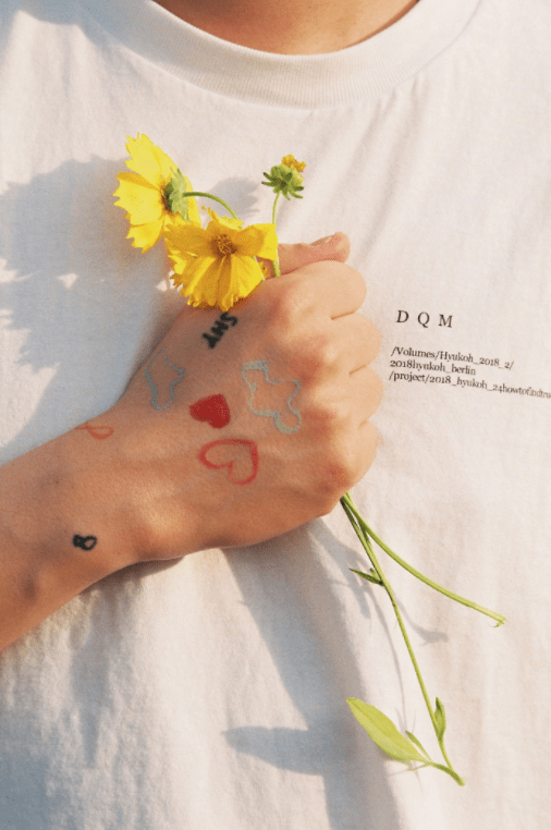 yamy|yamy代言眼线笔，有人骂有人赞，我们就该活成别人的标签吗？