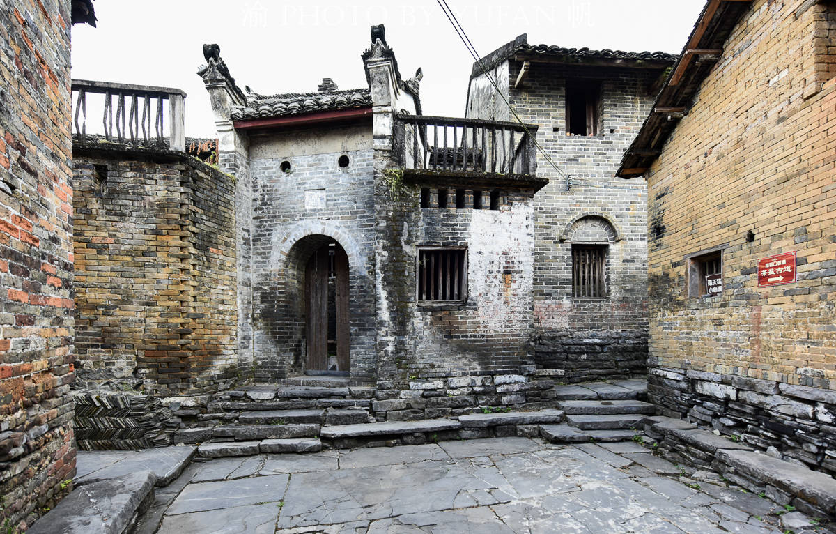 粤湘交界处有个八卦村，曾是茶盐古道重镇，如今鲜为人知成无人村