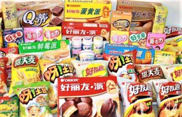 韩国零食排行榜_韩国服装品牌与韩国人气零食、冰淇淋擦出火花