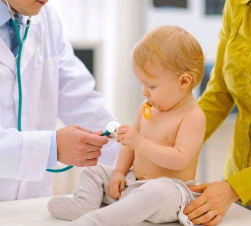 耳朵|真是“聪明洞”？医生：并非什么好事为何有些宝宝耳朵上有小孔