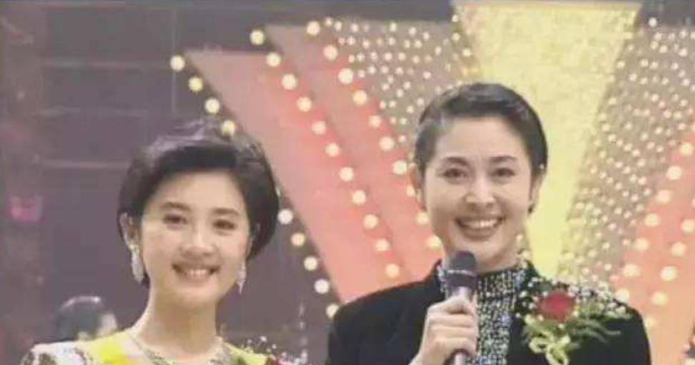 倪萍年龄多大 a6dbd9d5613446b886dfe7e29edb27ea.jpeg