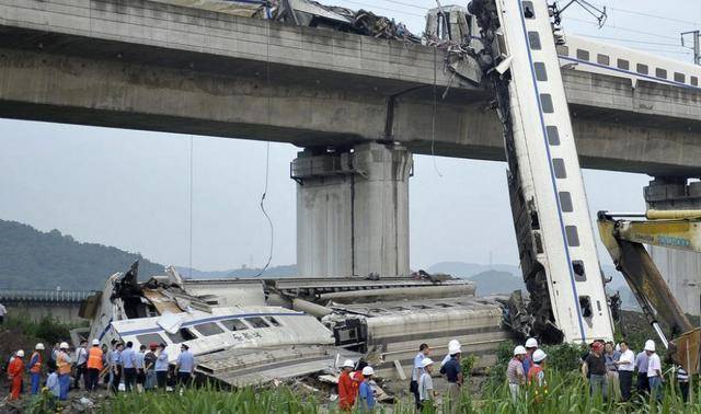 中国很快建造高铁,美国建不起来,中国劳动力便宜?