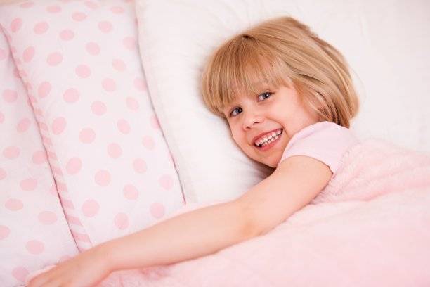 隐患|难长个只是其一,做好三点孩子自然早睡孩子晚睡暗藏五大隐患