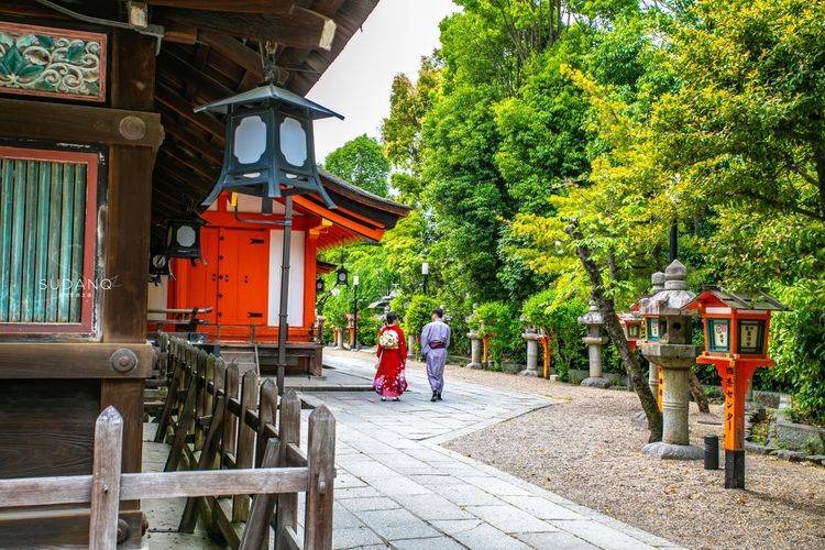原创日本保留大量中国文化，京都八坂神社就是佐证，现为国家级文物