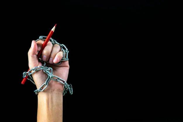 同比|三峡人寿上半年亏损额同比扩大逾一倍 产品销售违规受罚影响几何？