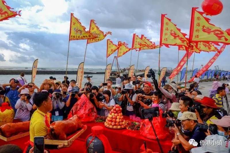 开海啦!侨港镇渔民举办祭海仪式,祈愿鱼虾满舱,政通人和