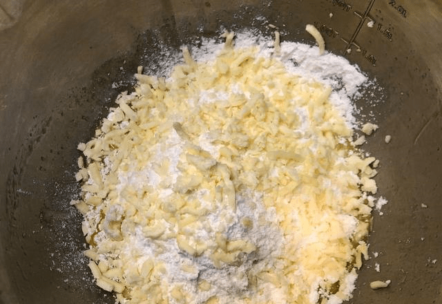 d5de32a301634152a75f2e41b079f65c.png