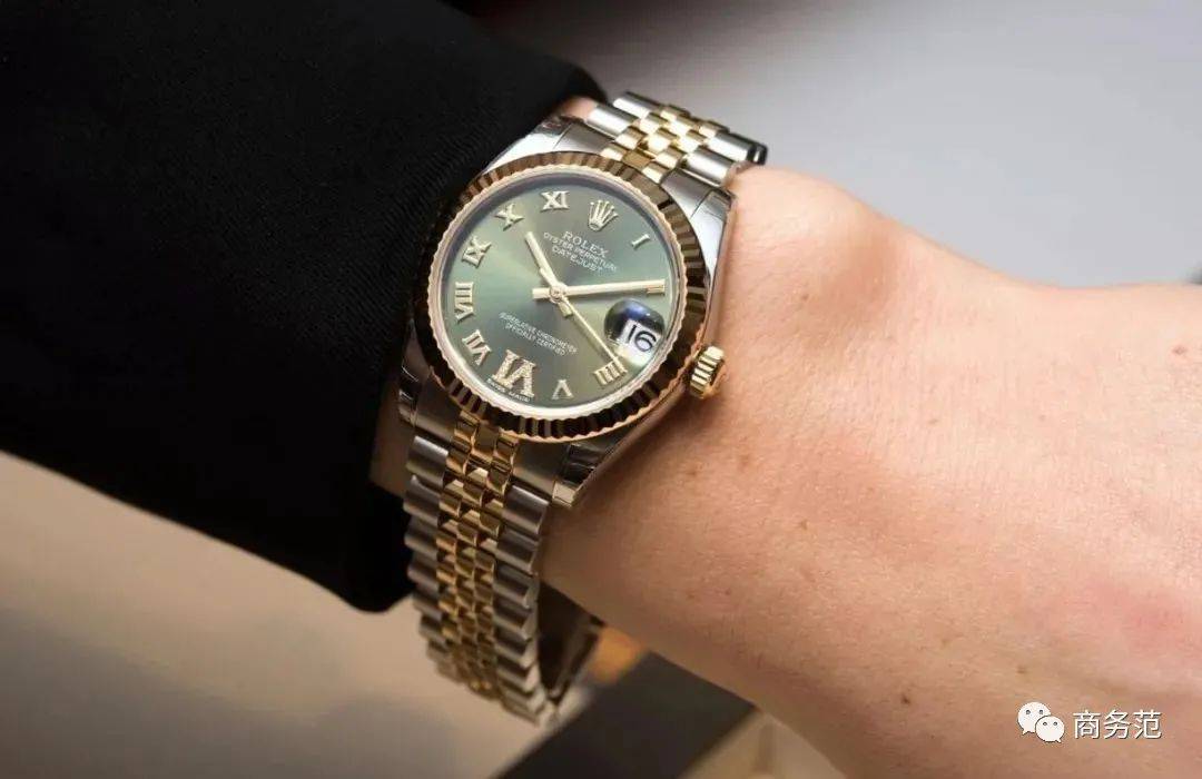 什么|30岁女人戴什么表，实用又有档次？