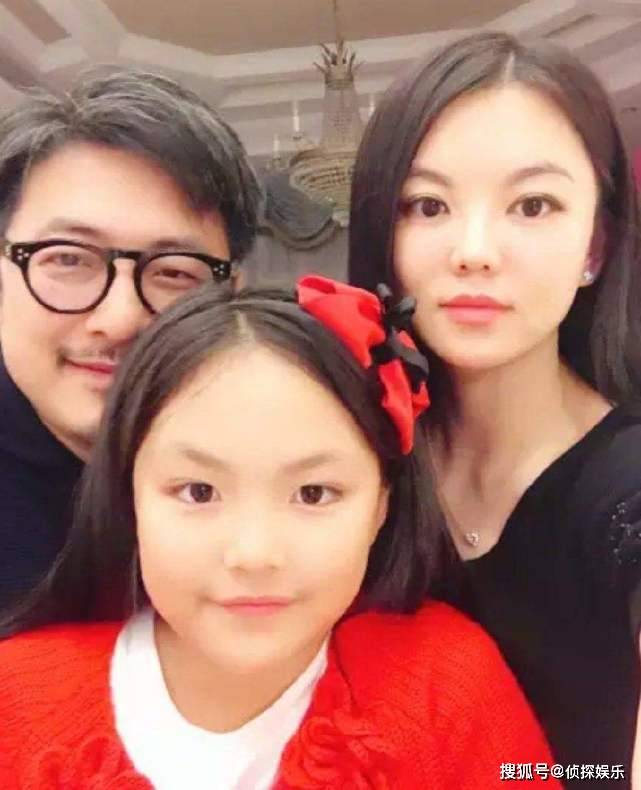 王岳伦道歉后李湘首更动态，晒家中新成员却只