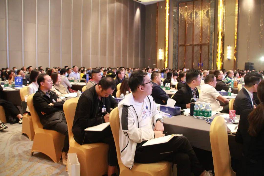 见闻记录|400多位民营企业家携手行动教育齐学习浓缩EMBA助力企业增长