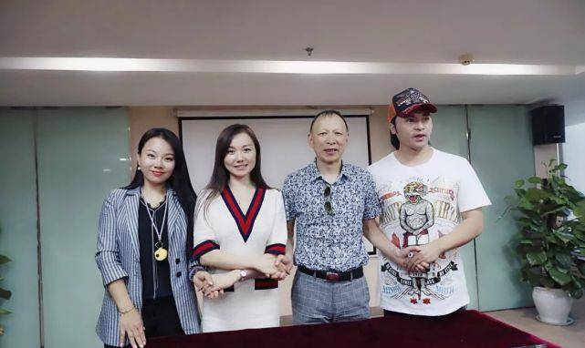 有种“遗传”叫裘千仞女儿，本以为很丑，结果却正好相反！
