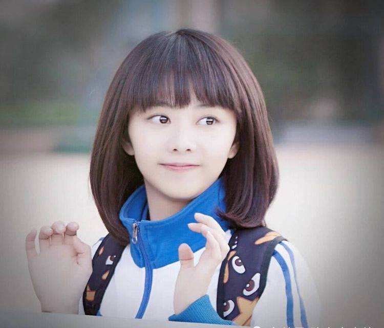 原创当女明星穿上校服刘亦菲清纯杨超越可爱谭松韵少女感十足
