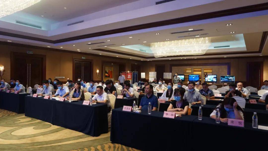 消息资讯|汴梁关注|开封市青企协与开封移动签订“5G智慧企业战略合作协议”