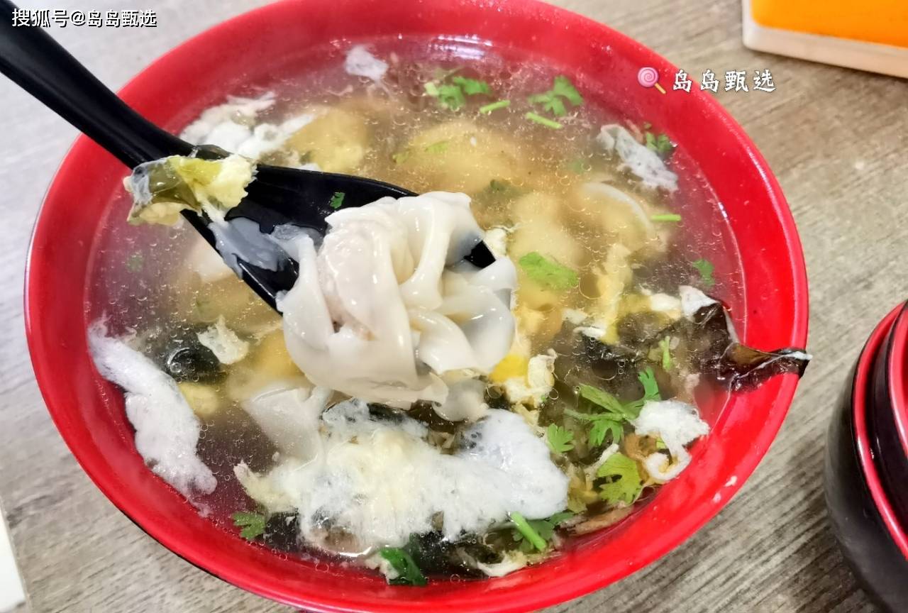 岛岛|夫妻两人开了十几年，做的都是回头客青岛一块钱一串的济南烧烤