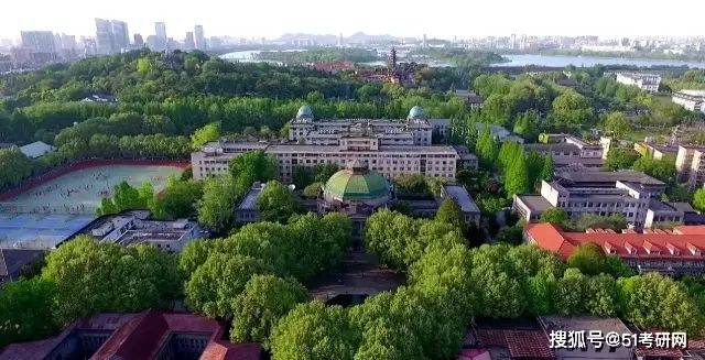 1.9万人报考，扩招近千人！被戏称为“大三本”的985，低调有实力