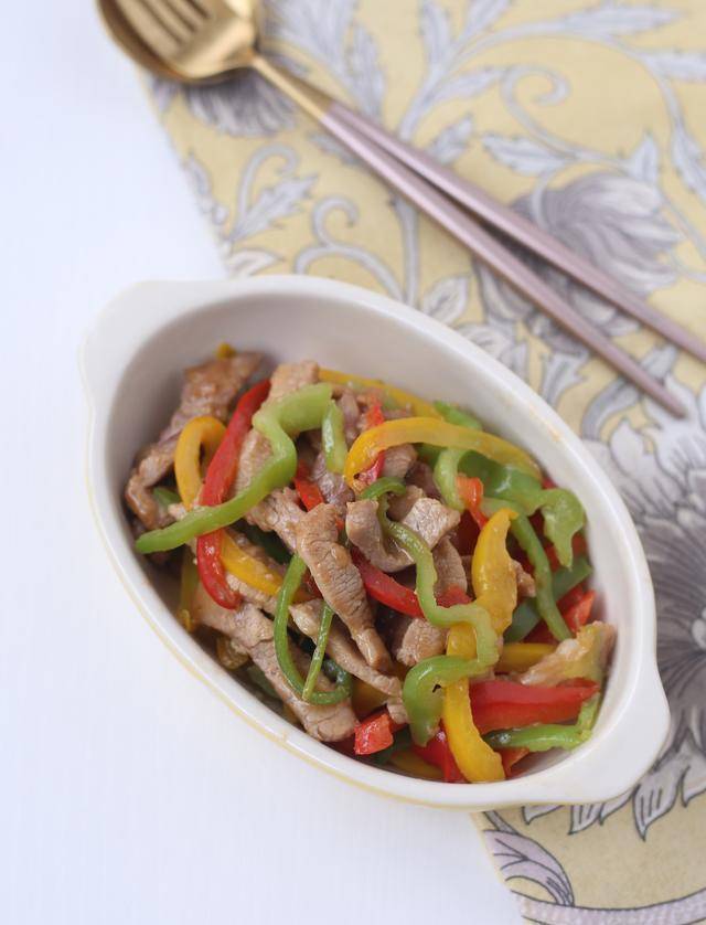 炒肉丝怎样炒嫩一点 1932c012ea3f462fa6df429422754c32.jpeg