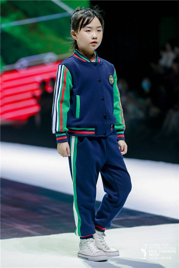 时尚|中国石狮 精彩演绎2020中国国际儿童时尚周 展示校服产业的新高度
