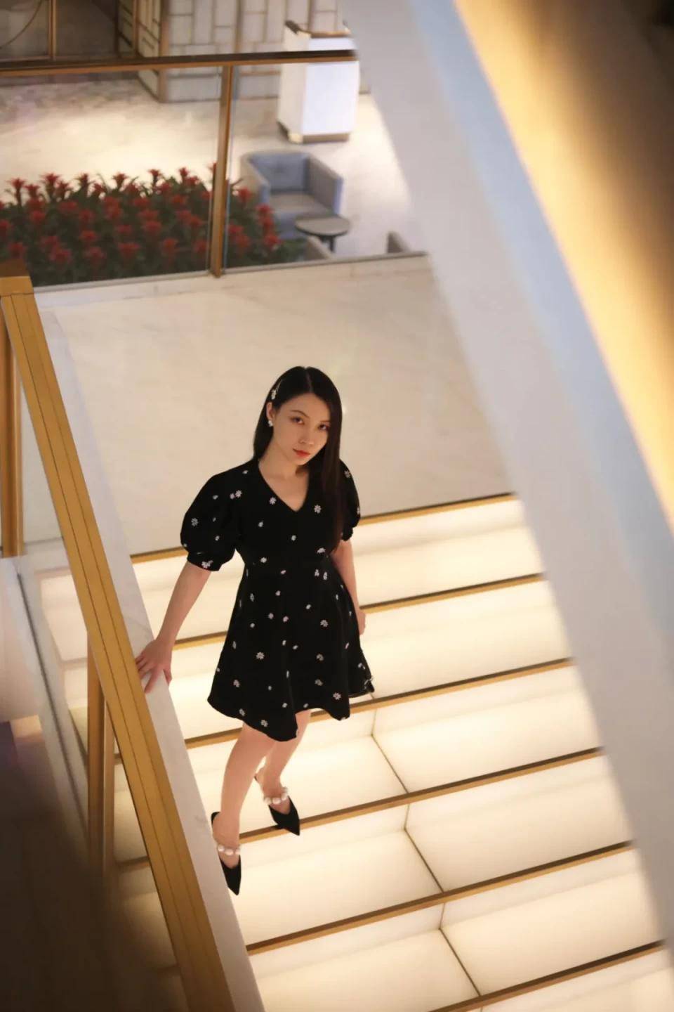 气质|IU爱穿的韩都衣舍，姐姐们也在抢？百元就能入同款