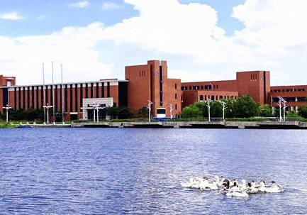 1949年沈阳gdp是多少_1949年沈阳故宫(3)