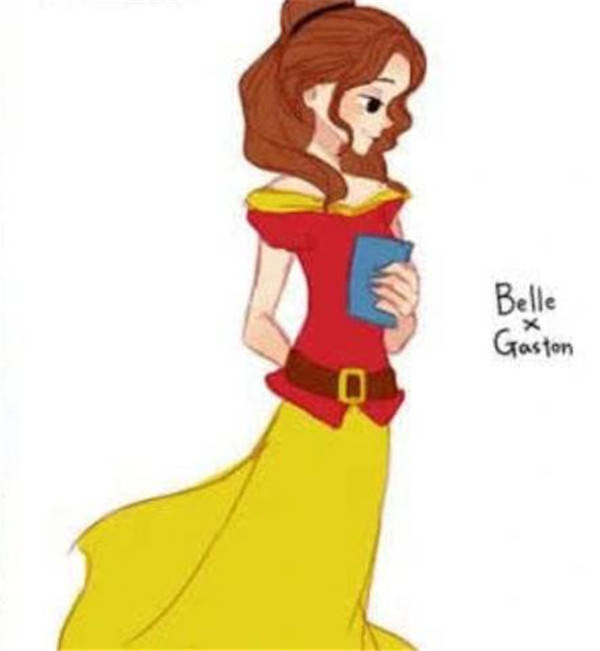 当迪士尼公主偷穿“后妈”的衣服，贝儿变丑，爱丽儿是迷人海妖_艾莎