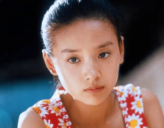 身材苗条|董洁身穿舞蹈服装，身材苗条又性感，昔日的白莲花变成了性感女神