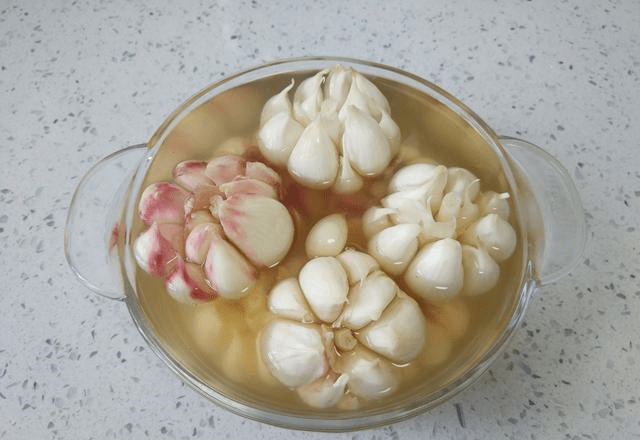 怎样腌制糖 2bccc41a22ea4db3a2d7f447811ea715.png