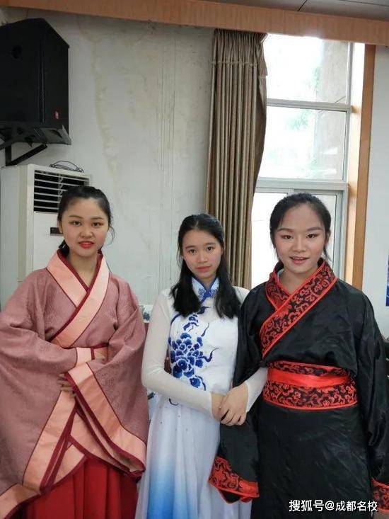 文化|从成都二十中到清华大学，这个女孩，叫赵子炎。