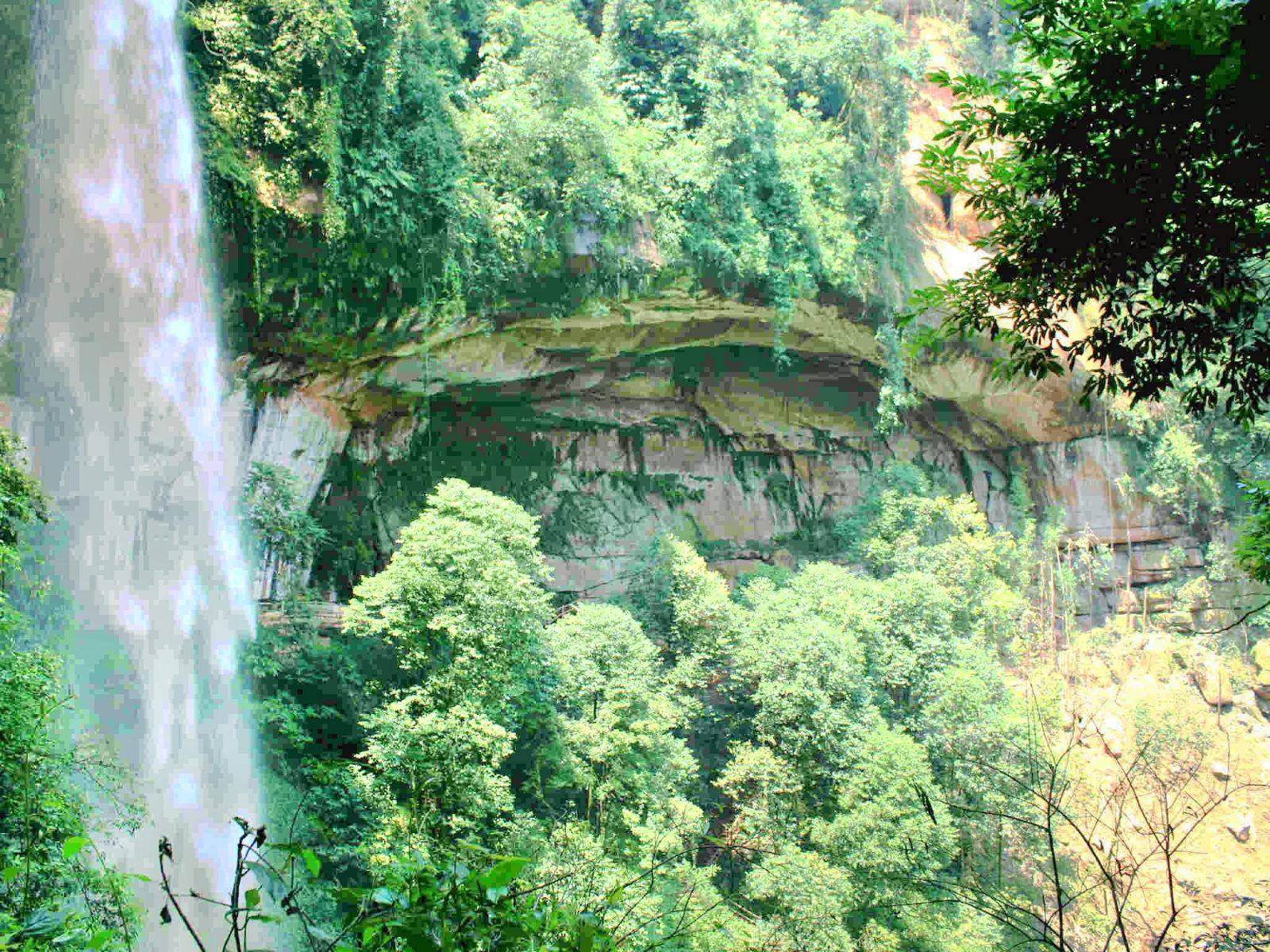 赤水丹霞旅游区·燕子岩(aaaa级景区)