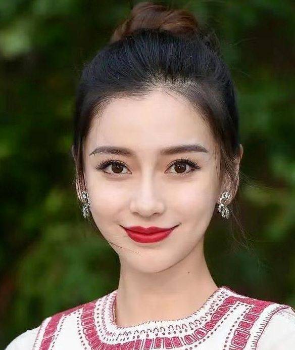 惊艳的女明星名字 ed7eae70dd54424d95d33355429b2458.jpeg
