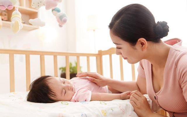 原因|宝妈心里要有数宝宝睡觉为什么“满床打滚”？背后这5大原因