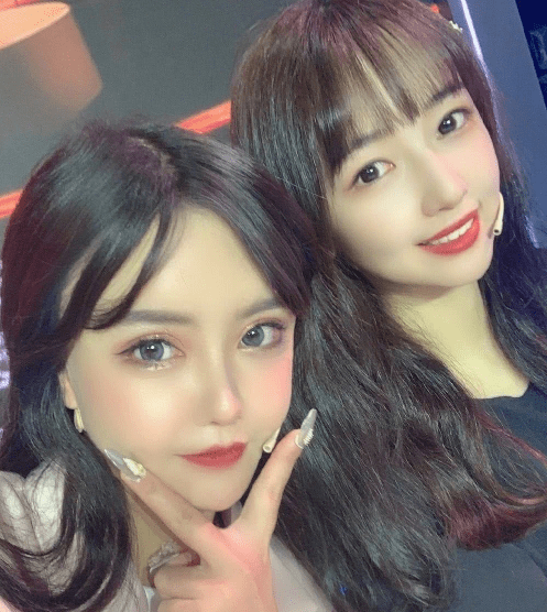 怎么才能当网红或者明星 619fe6132cf8451f86853e51f0eb6b81.png