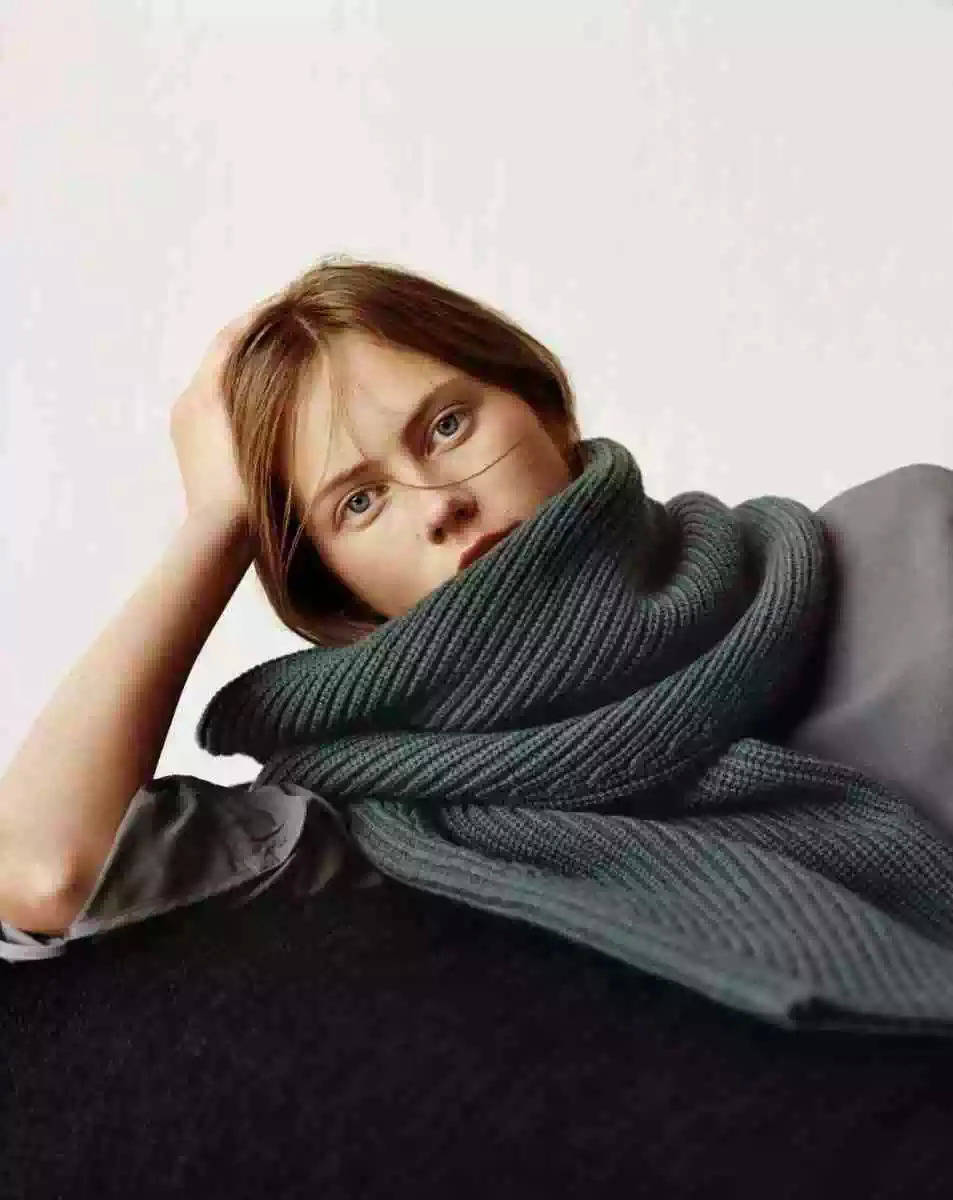 衣橱|世界上所有女生，都需要一个「Lemaire衣橱」