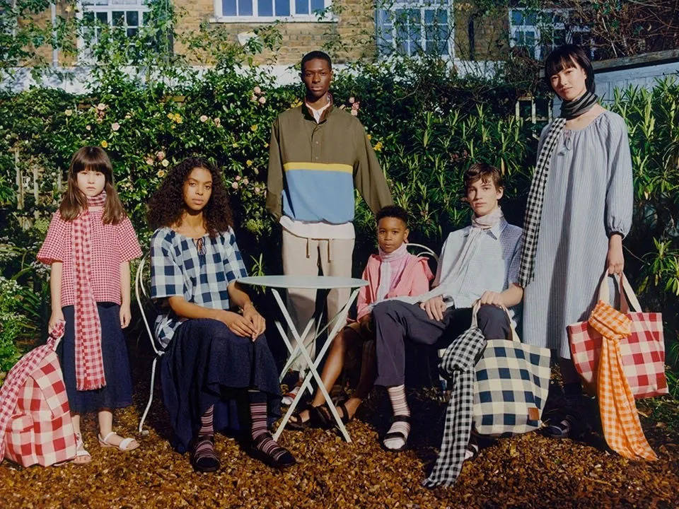 衣橱|世界上所有女生，都需要一个「Lemaire衣橱」