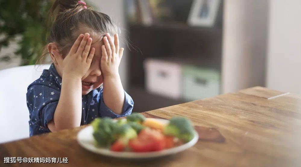 孩子|孩子再馋也别吃儿科医生提醒：3类食物影响宝宝身高发育