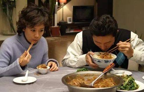 “500万的房都买了，却为5块钱的挂钩吵到离婚”