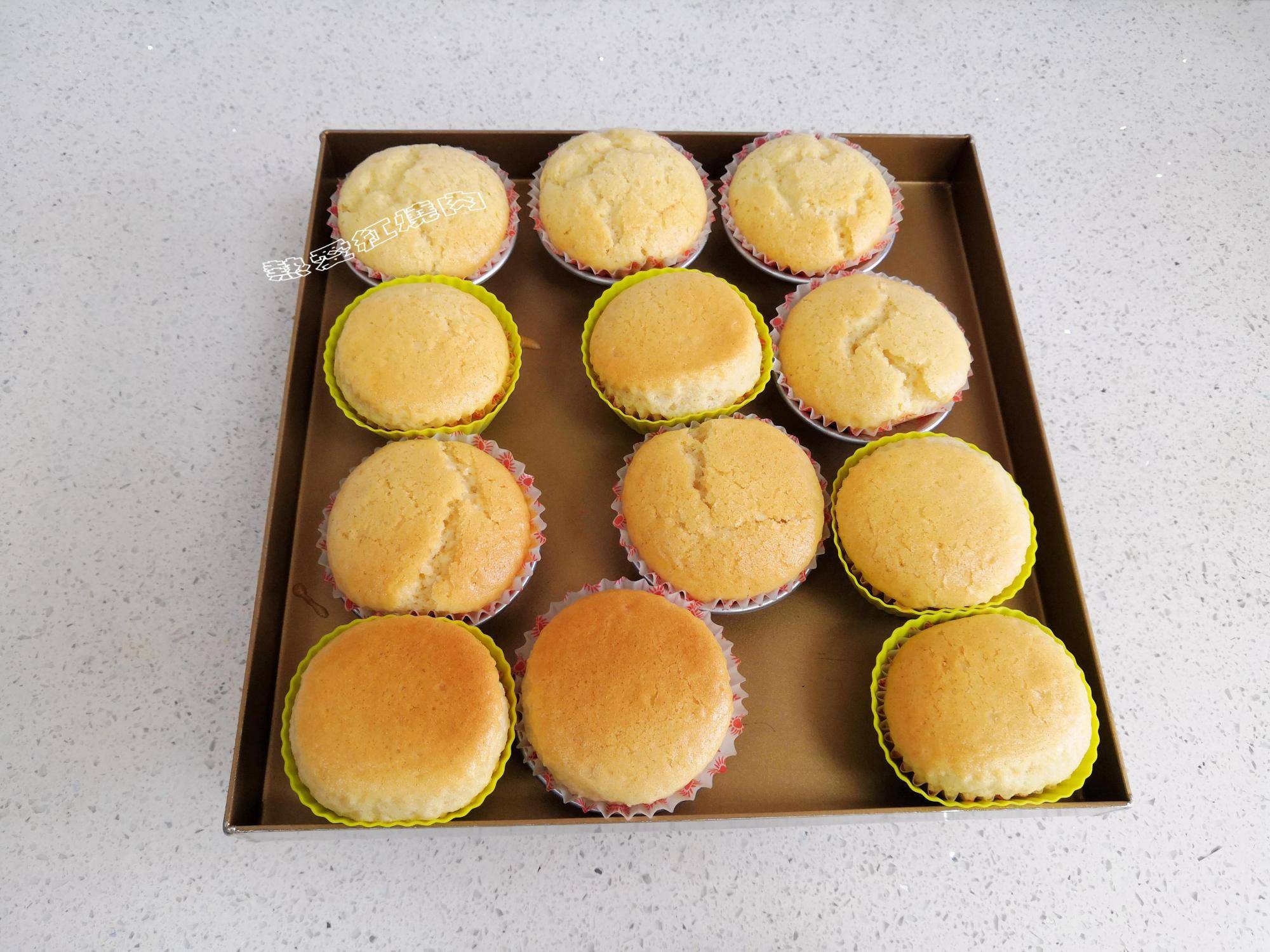 蛋糕|用料也简单只需要油水面，不用打发鸡蛋特省事这款蛋糕非常快手