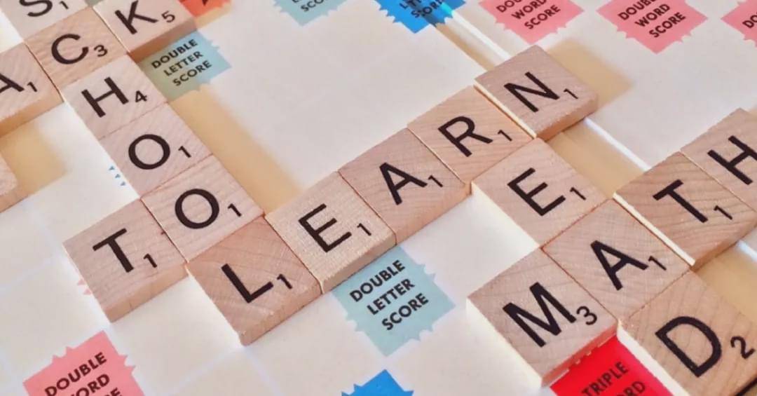 怎么一步一步提升英语听力 30860407ce3543789630b54c55686114.jpeg