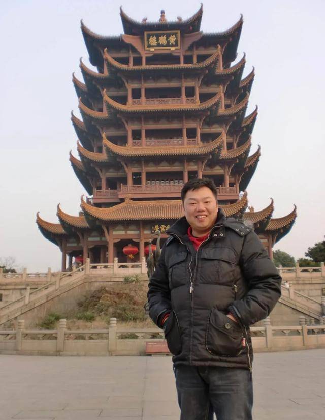 大嘴|原创与老婆相亲认识，和姚晨一起走红，沉浮多年不出名的他终于想通了