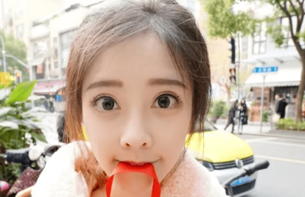 do|冯提莫这是后遗症出来了还是do了两次？搞成猪鼻子了…
